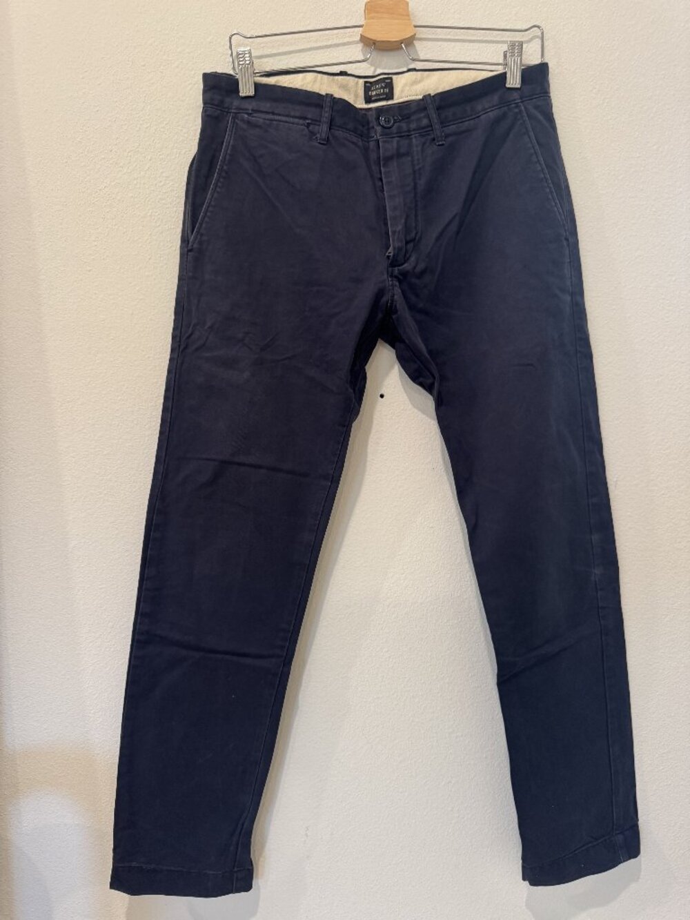 J.Crew Broken In Chino Pants Men's 30x30 Navy Flat Front Chinos